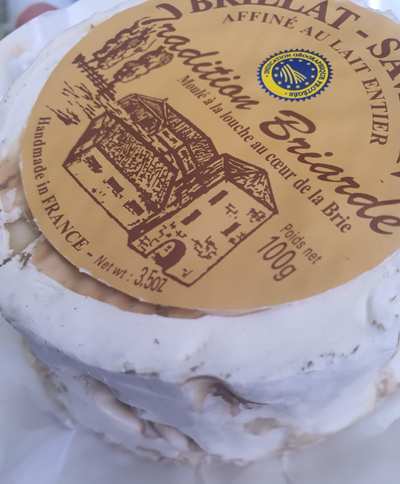 Tradition Briarde Brillat Savarin Cheese